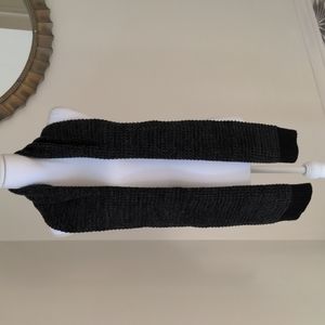 Unisex black and dark grey knitted scarf